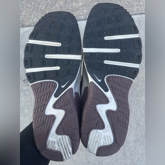 Nike Air Max Women's Sneakers - Picture 7 of 7